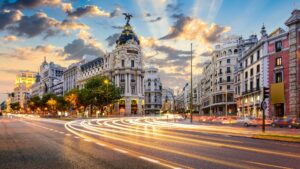 Die spanischen Verben: Regelmäßige und unregelmäßige Konjugationen im Präsens
